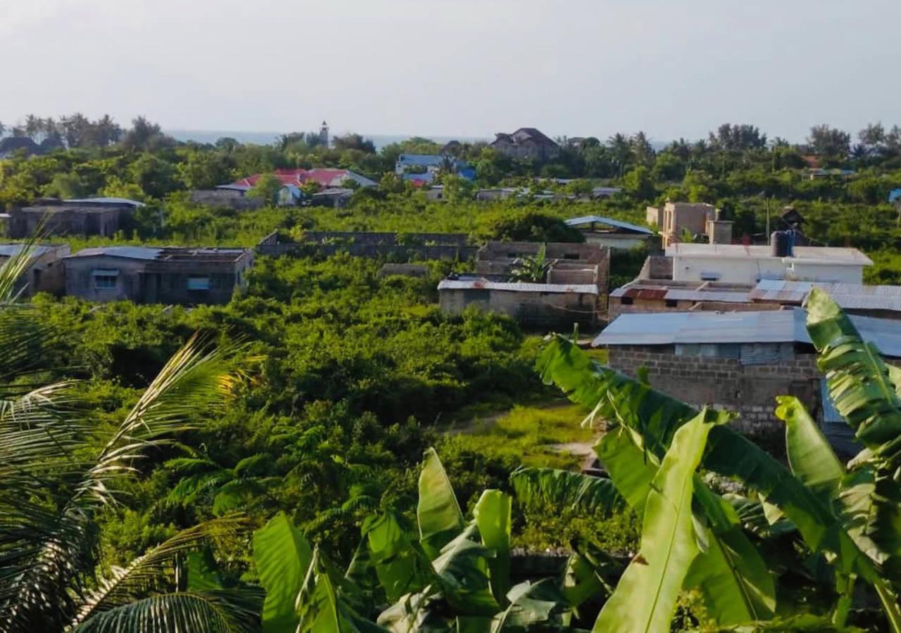 Kilimani House Bed & Breakfast Нунгви Екстериор снимка