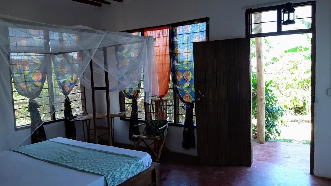 Kilimani House Bed & Breakfast Нунгви Екстериор снимка