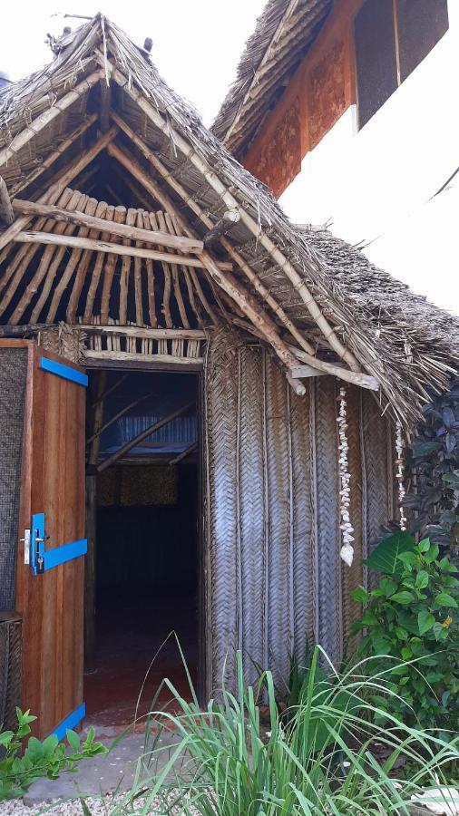 Kilimani House Bed & Breakfast Нунгви Екстериор снимка